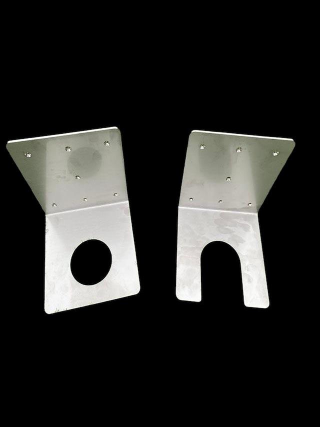 "Stainless steel brackets used for evoulution aqua tempest